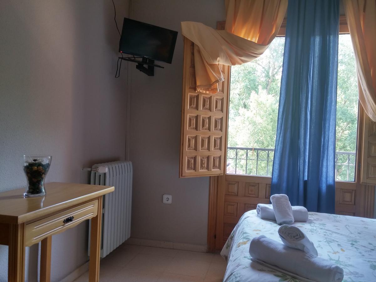 Hotel Fuertescusa Luaran gambar